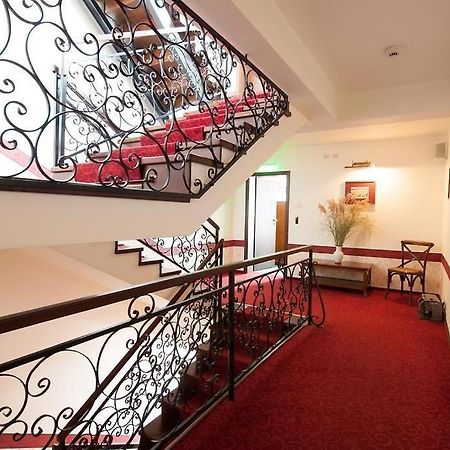 Hotel Ana อาราด ภายนอก รูปภาพ